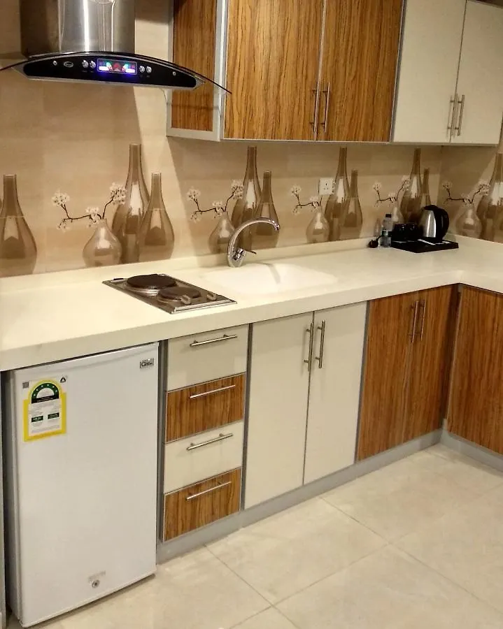 Yan Hotel Apartments يـان للوحدات السكنية المفروشة جدة 3*,