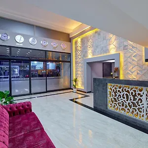 https://the-bold-hotel.istanbul-turkeyhotels.com